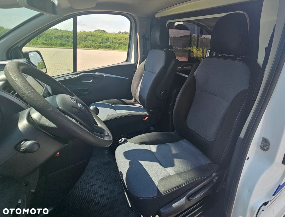 Renault TRAFIC KARETKA/AMBULANS - 20