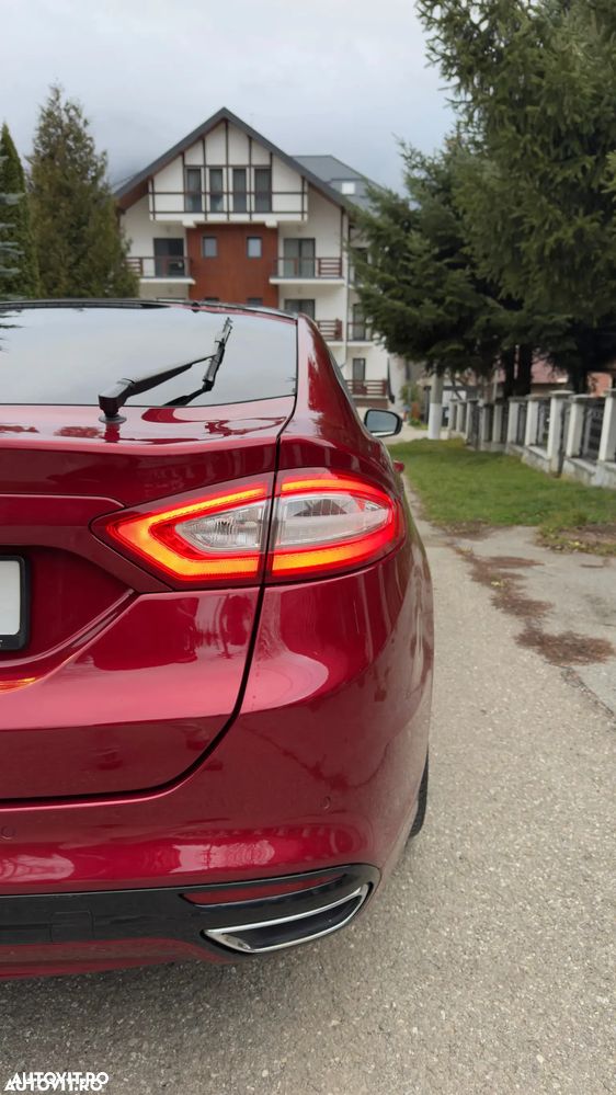 Ford Mondeo 2.0 TDCI PowerShift AWD Titanium - 16