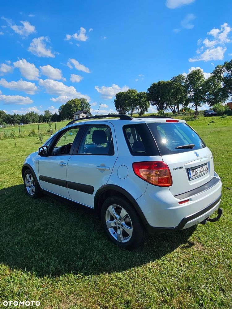 Suzuki SX4 - 3
