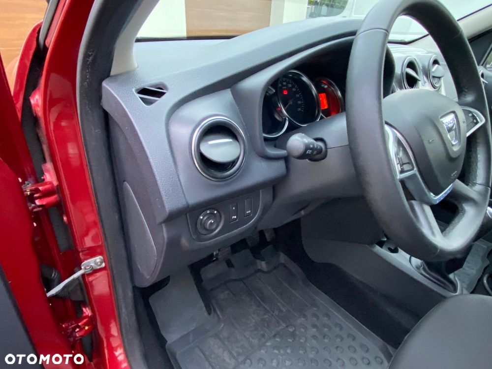 Dacia Sandero Stepway TCe 90 (S&S) Celebration - 22