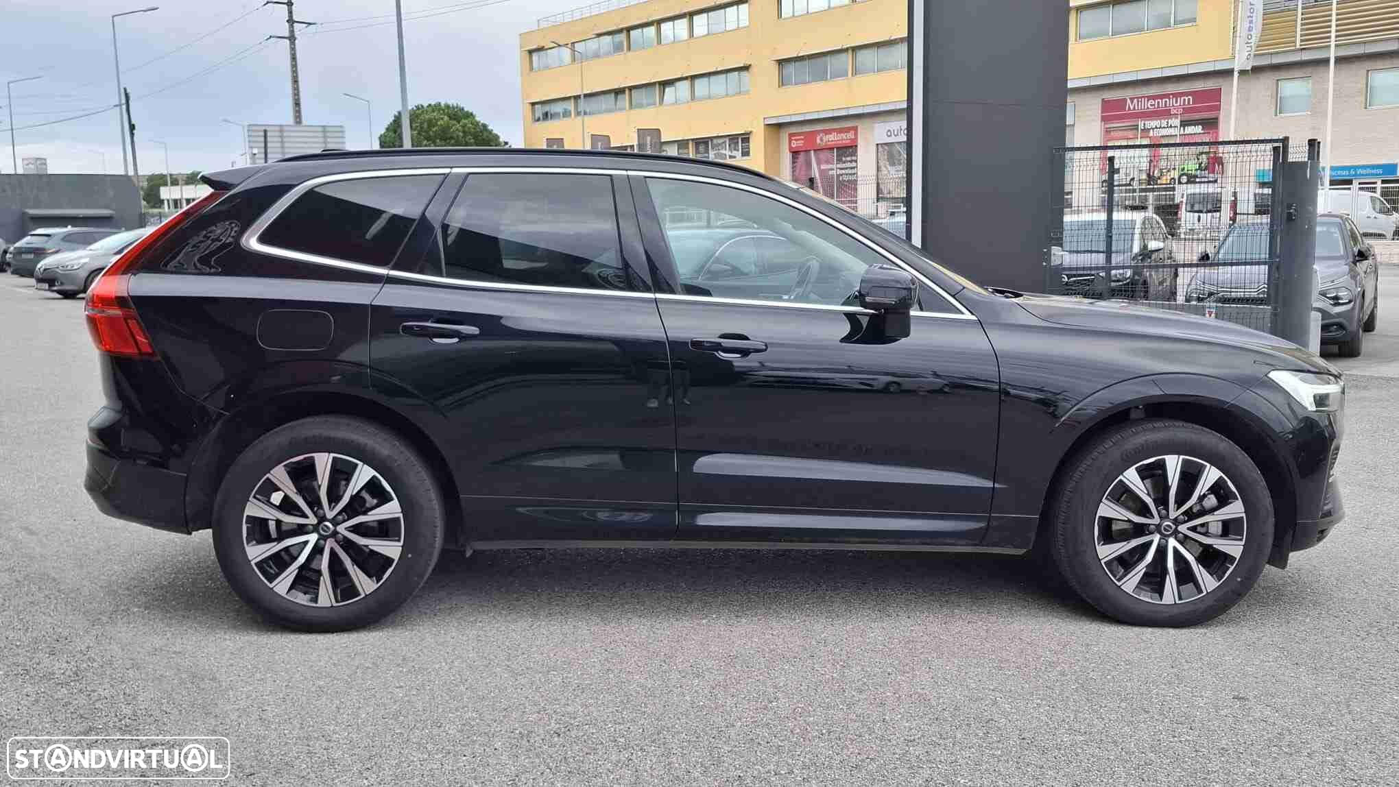 Volvo XC 60 2.0 B4 Core - 4