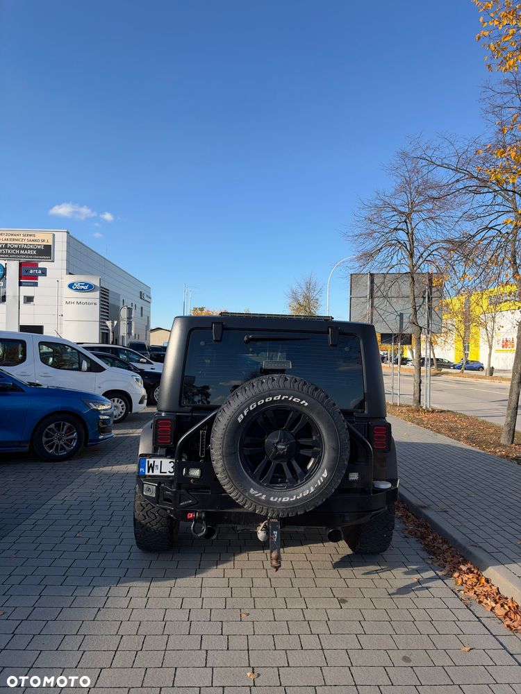 Jeep Wrangler - 14