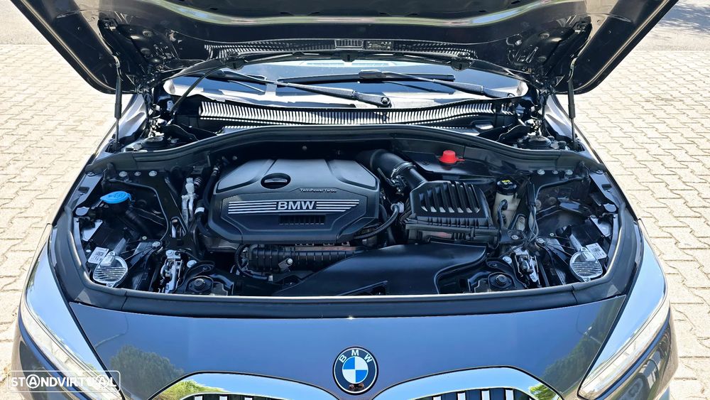 BMW 116 i Aut. Luxury Line - 24