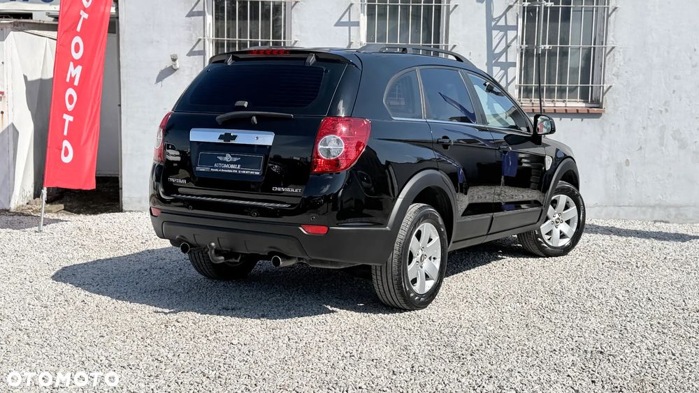 Chevrolet Captiva 2.4 4WD 7 Sitzer LT - 3