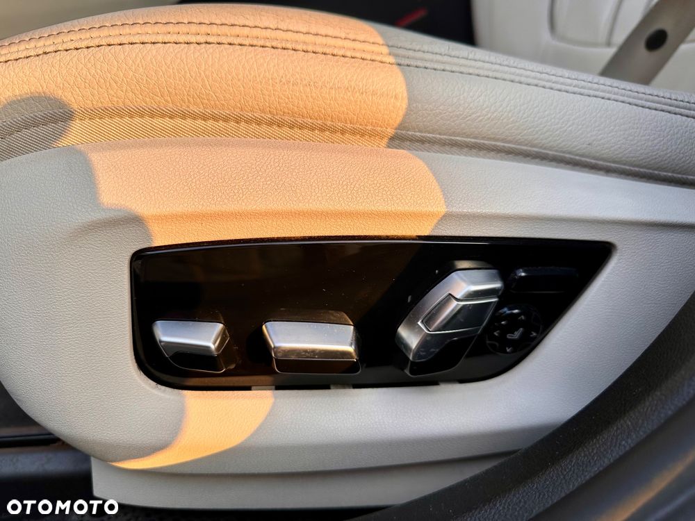 BMW Seria 6 640i xDrive - 10