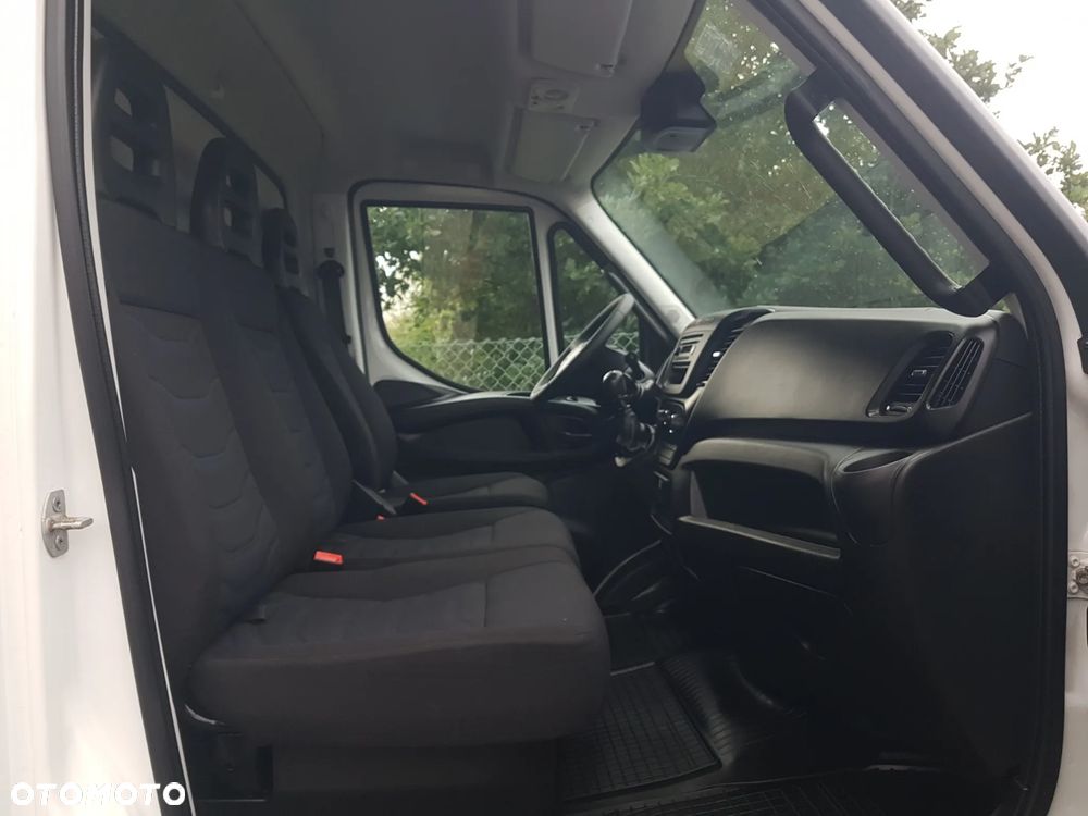 Iveco DAILY 70-180 WINDA 8EP KONTENER 4,39x2,20x2,20 IZOTERMA KLIMA 7TON BLIŹNIAKI - 31