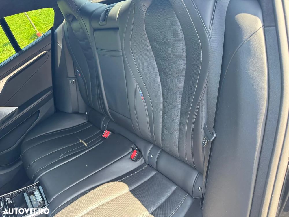 BMW M8 M850i xDrive AT - 13