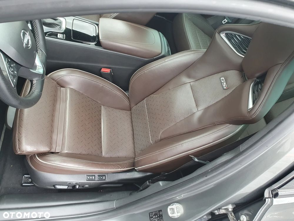 Opel Insignia Sports Tourer 2.0 BiTurbo Diesel 4x4 GSI - 15