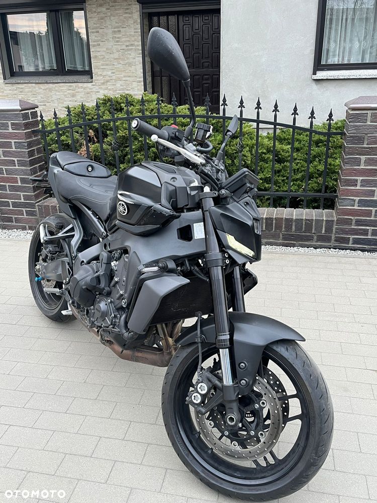 Yamaha MT - 13