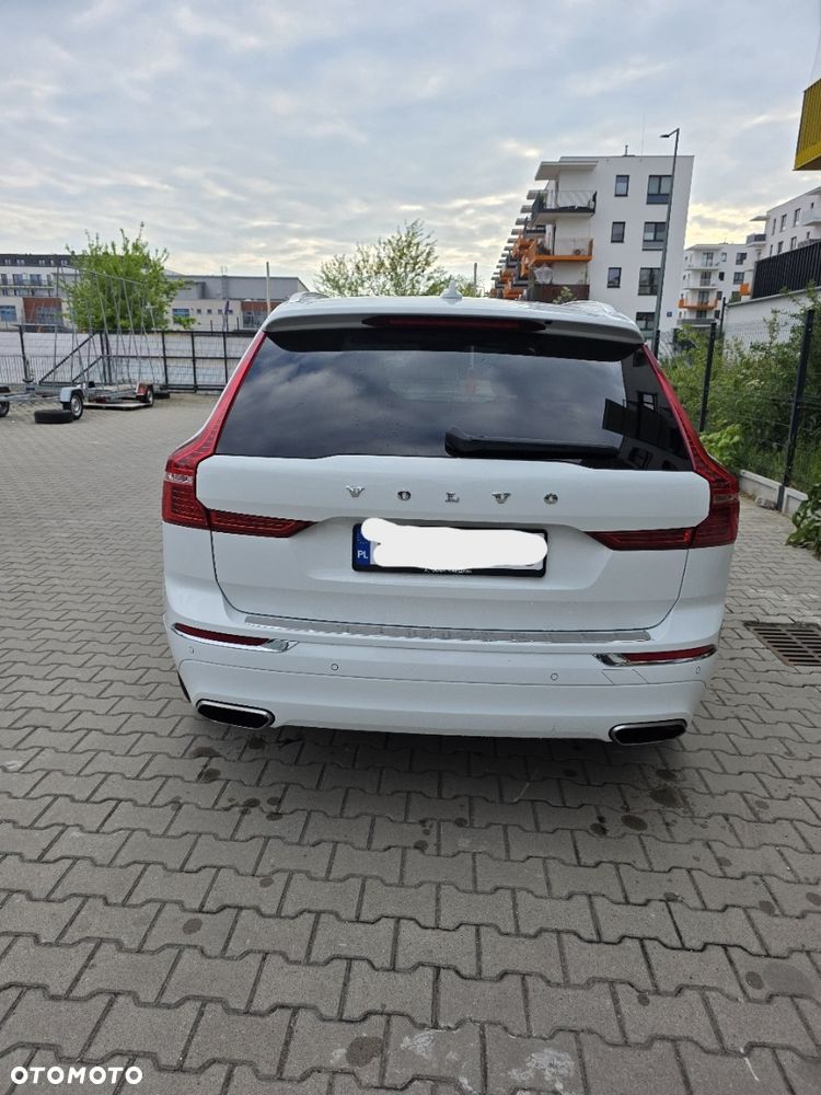 Volvo XC 60 T5 AWD Inscription - 4