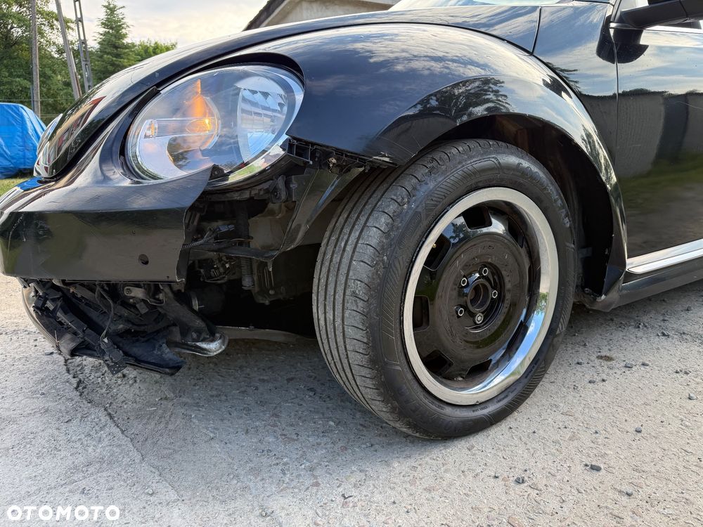 Volkswagen Beetle 1.6 TDI BlueMotion Technology - 24