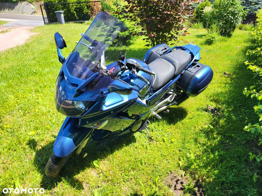 Yamaha FJR - 4