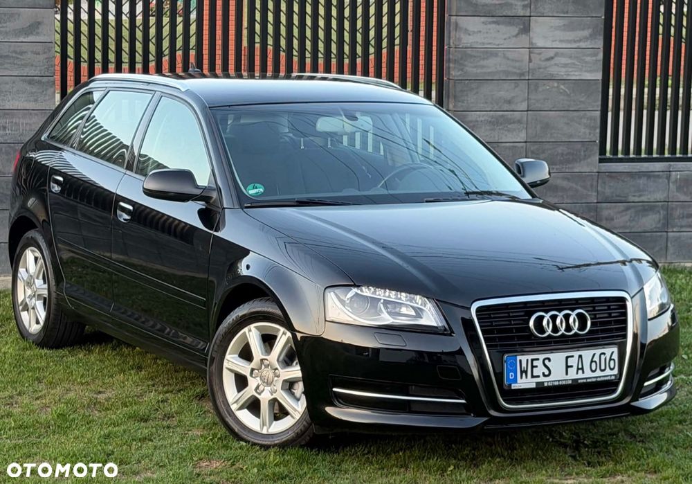 Audi A3 Sportback 2.0 TDI DPF S line Sportpaket - 2