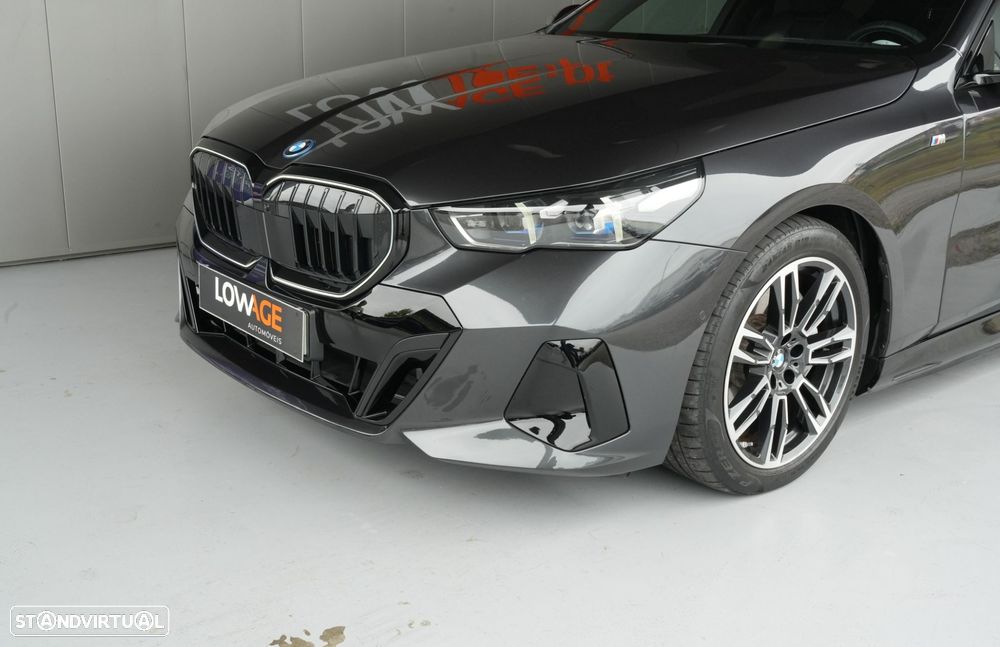 BMW i5 eDrive40 Pack Desportivo M - 41