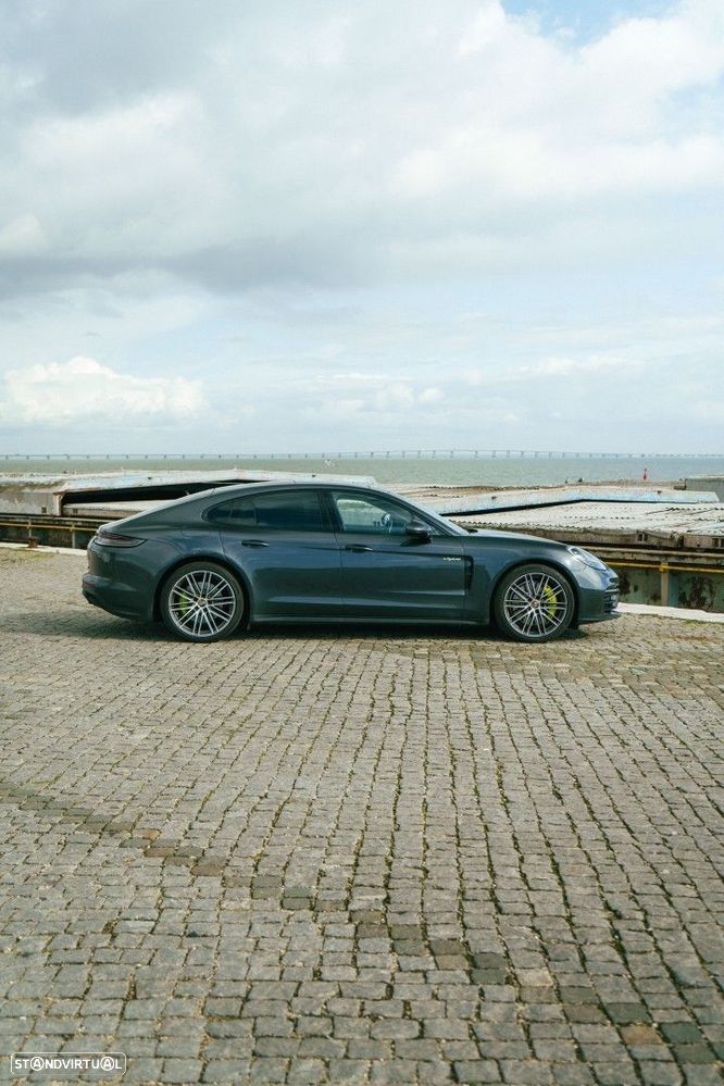 Porsche Panamera 4 E-Hybrid Executive - 7