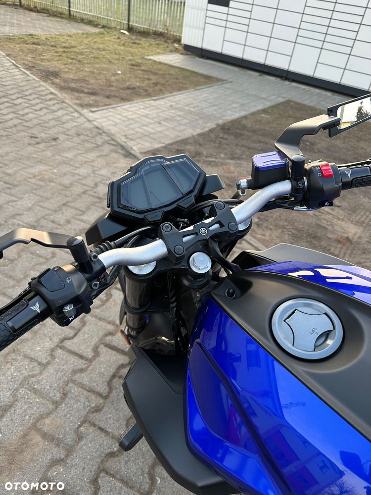 Yamaha MT - 8
