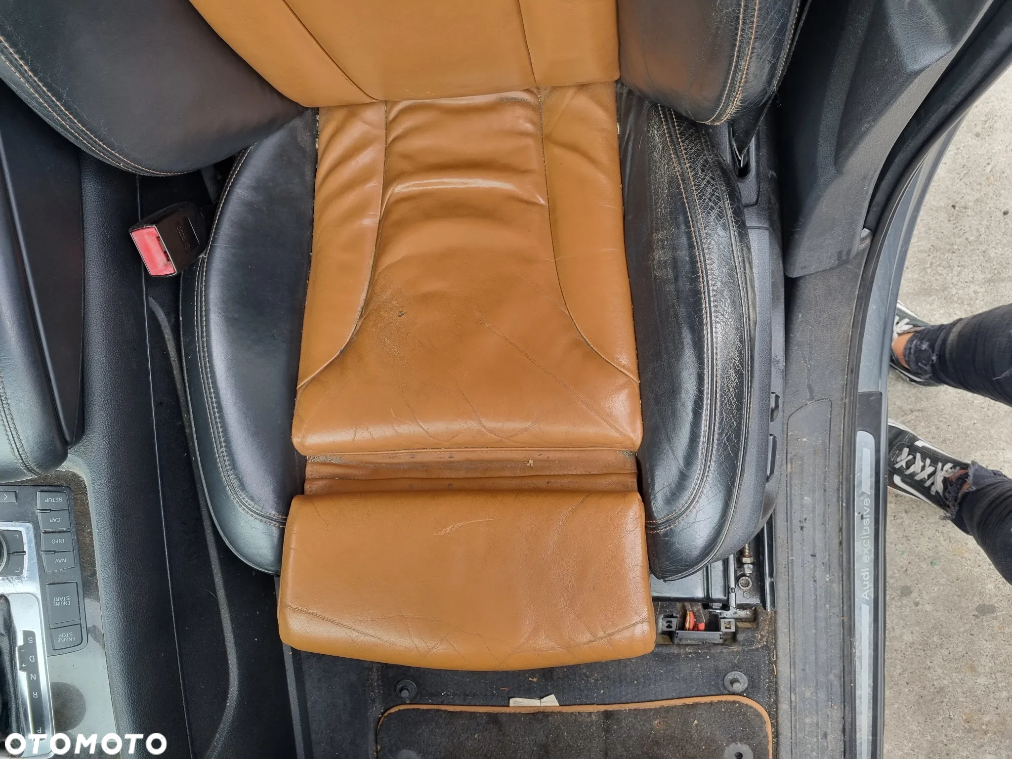 AUDI Q7 4L 05-10 r. FOTELE + KANAPA + KOMPLET BOCZKÓW wersja exclusive + - 2