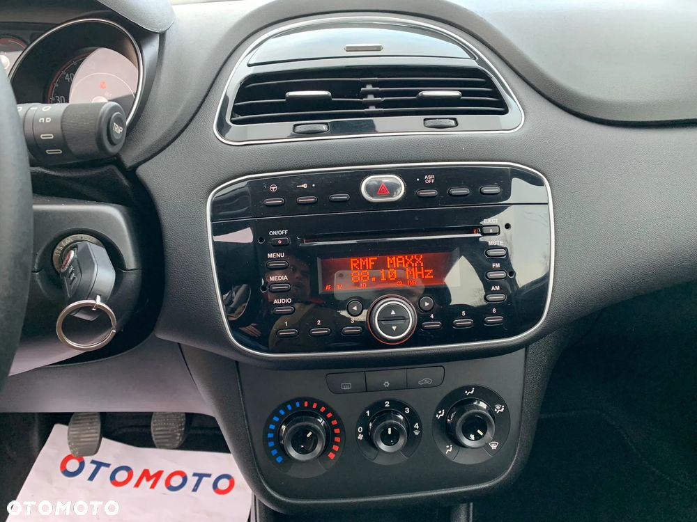 Fiat Punto 1.2 Easy Pakiet Easy Plus - 30