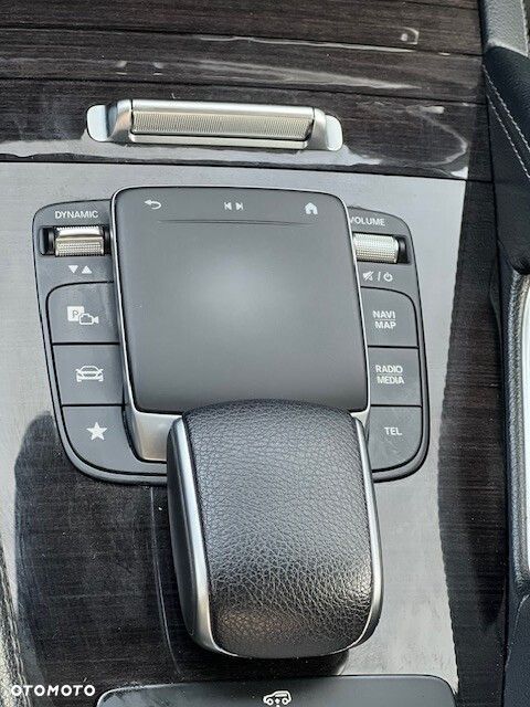 Mercedes-Benz GLS - 30