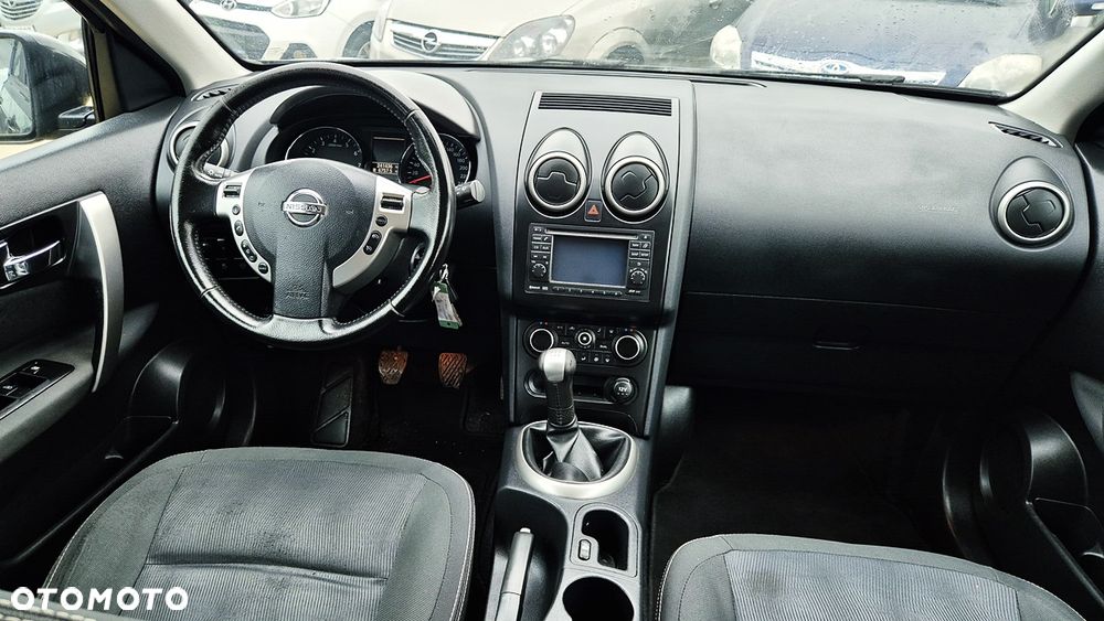 Nissan Qashqai 1.6 I-Way - 33