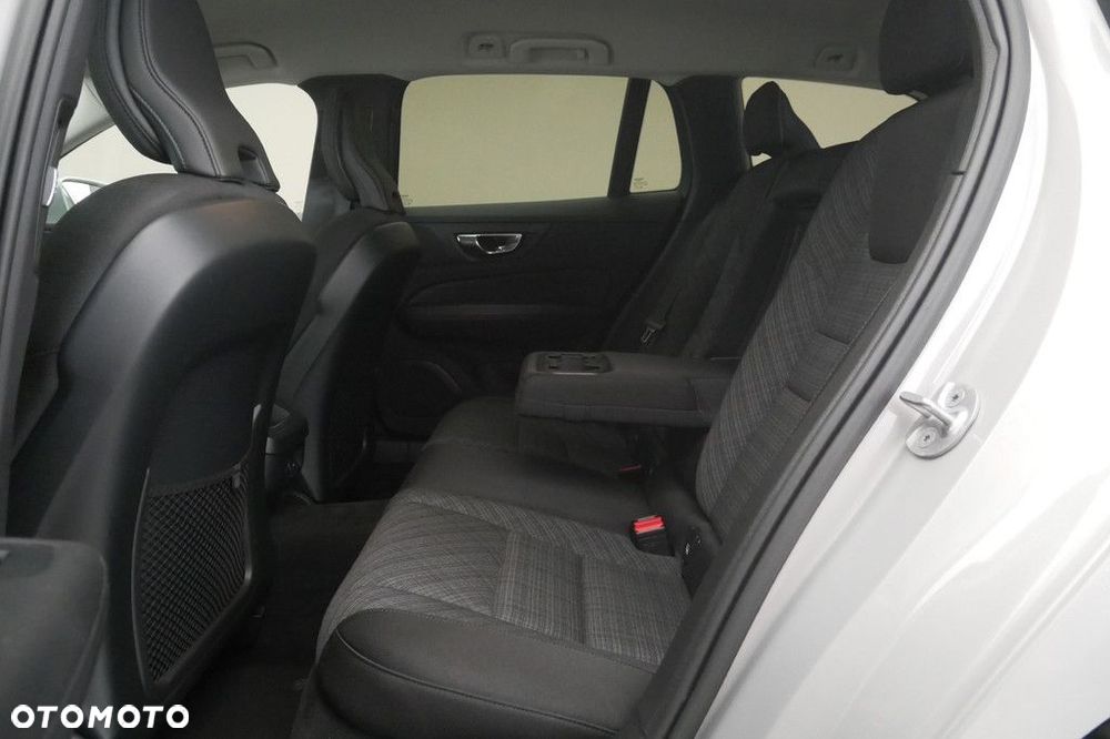 Volvo V60 - 15
