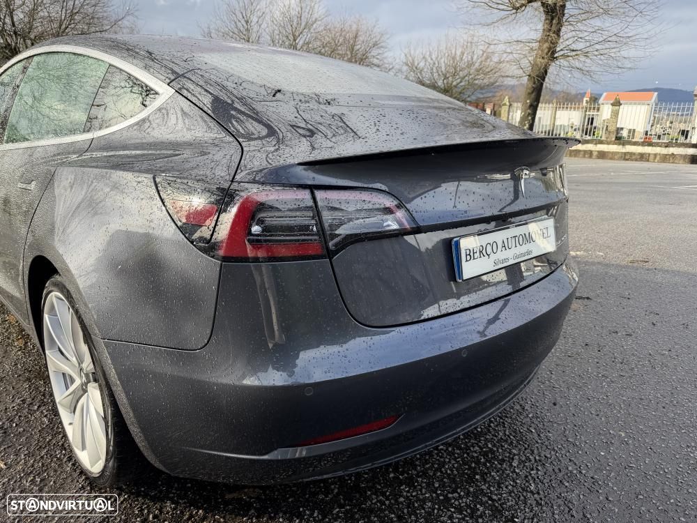 Tesla Model 3 Performance Dual Motor AWD - 13