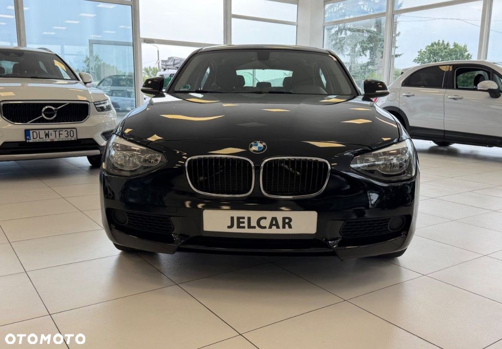 BMW Seria 1 116i - 11