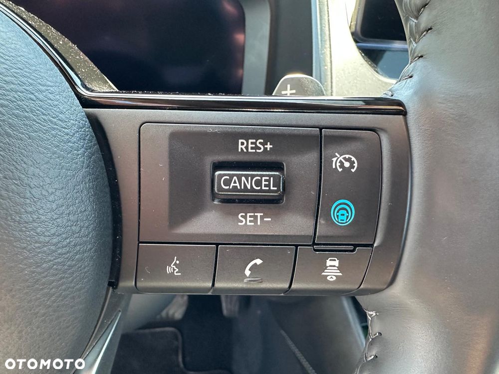 Nissan Qashqai 1.3 DIG-T MHEV 4x4 N-Connecta Xtronic - 19