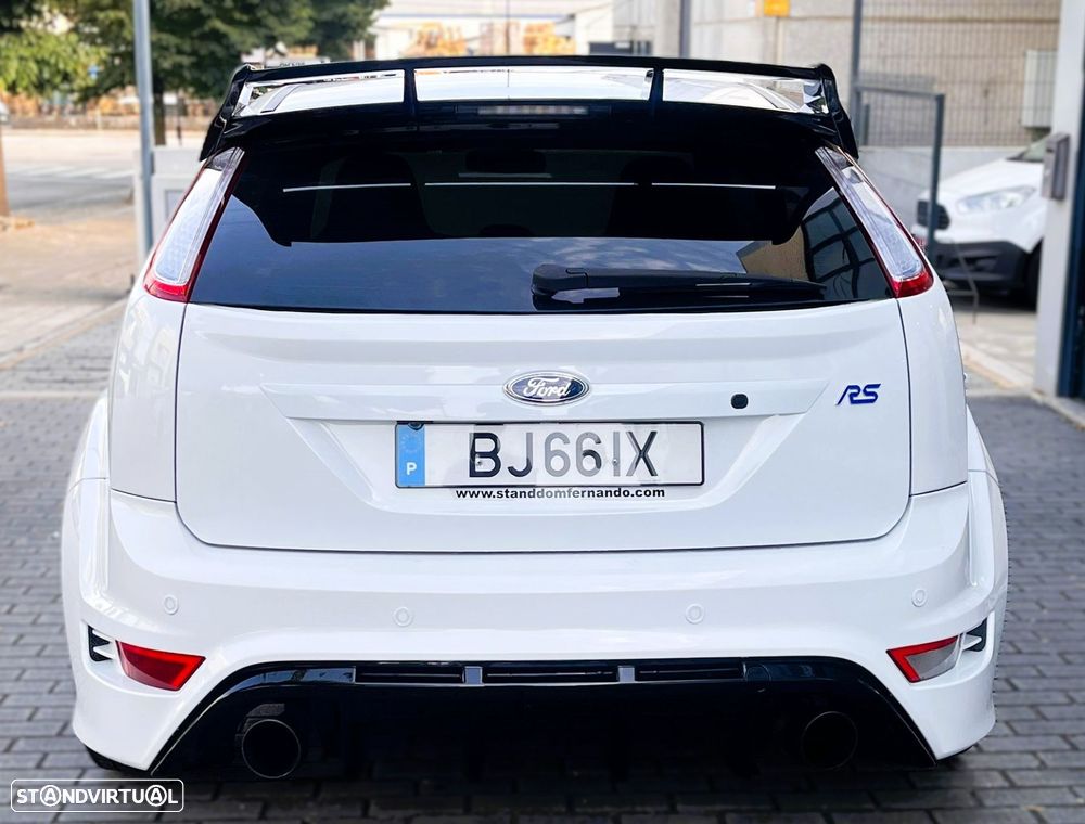 Ford Focus 2.5 T RS - 21