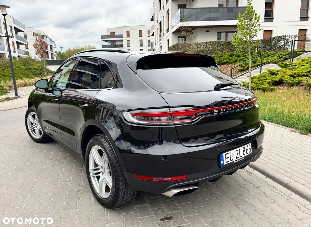 Porsche Macan - 25