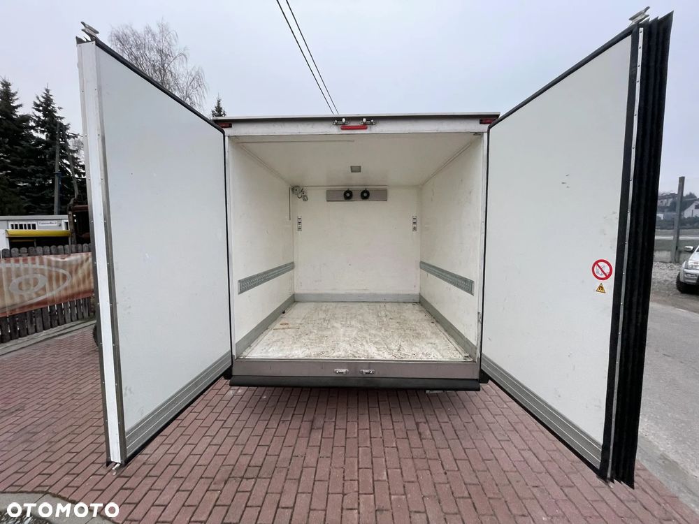 Kontener Chłodnia/Mroźnia Iveco Daily IV 2014- - 14