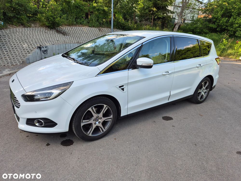 Ford S-Max 2.0 EcoBoost Titanium - 2