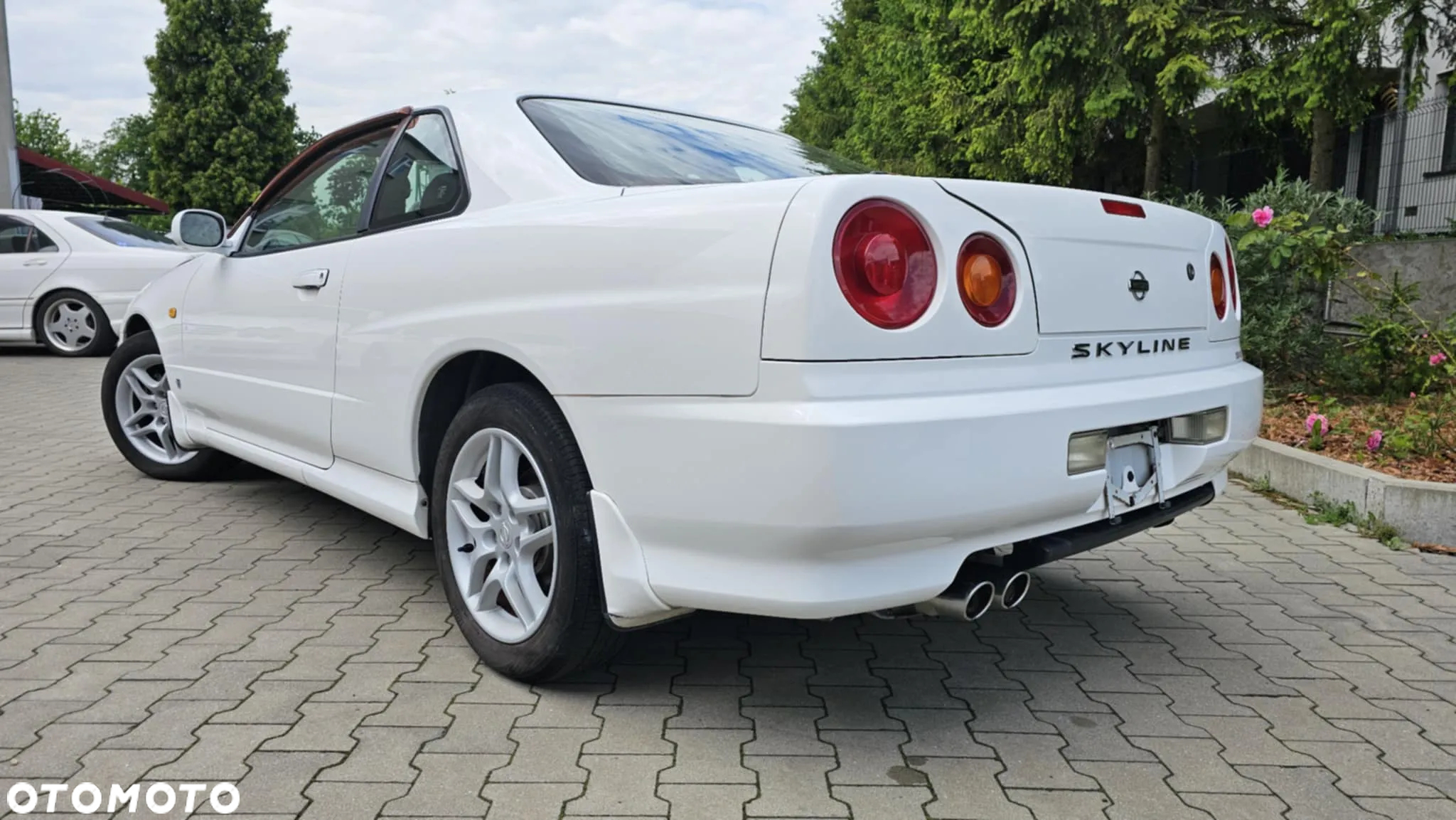 Nissan Skyline - 5
