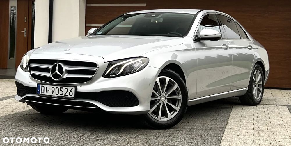 Mercedes-Benz Klasa E 200 9G-TRONIC - 34