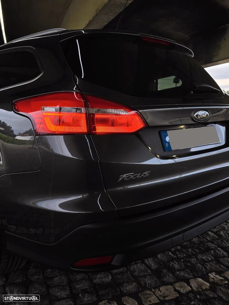 Ford Focus SW 1.0 EcoBoost S&S TITANIUM - 29