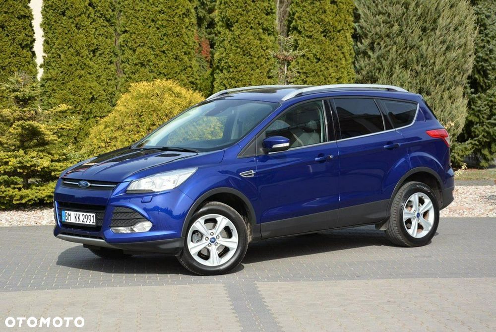 Ford Kuga 1.5 EcoBoost 2x4 Titanium - 12