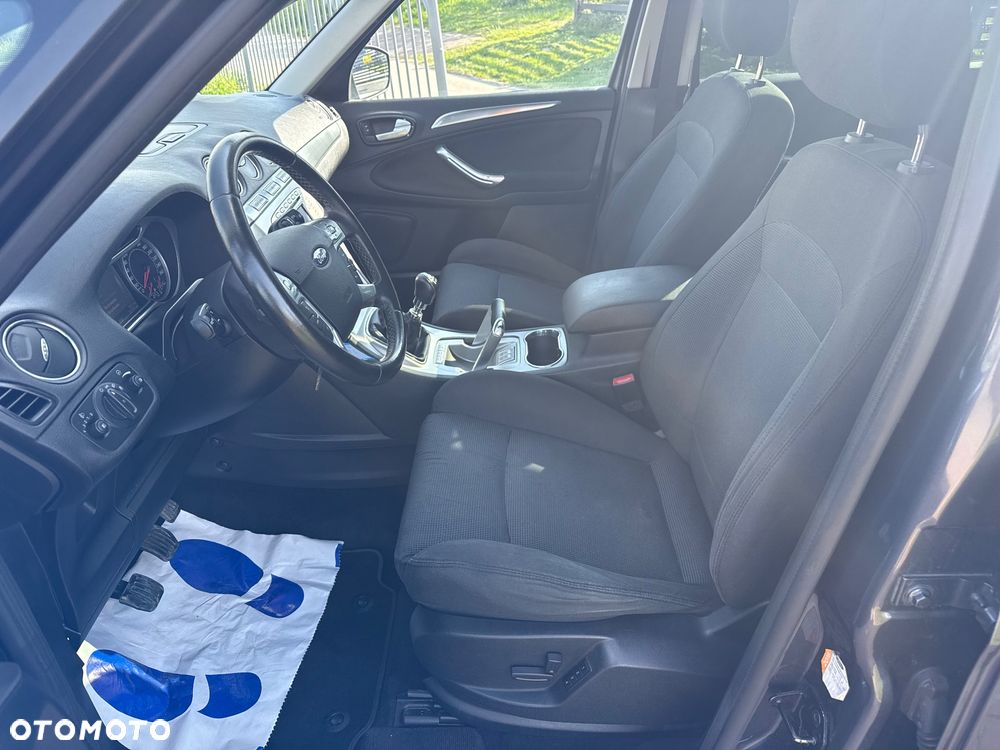 Ford S-Max 2.5 Titanium - 17