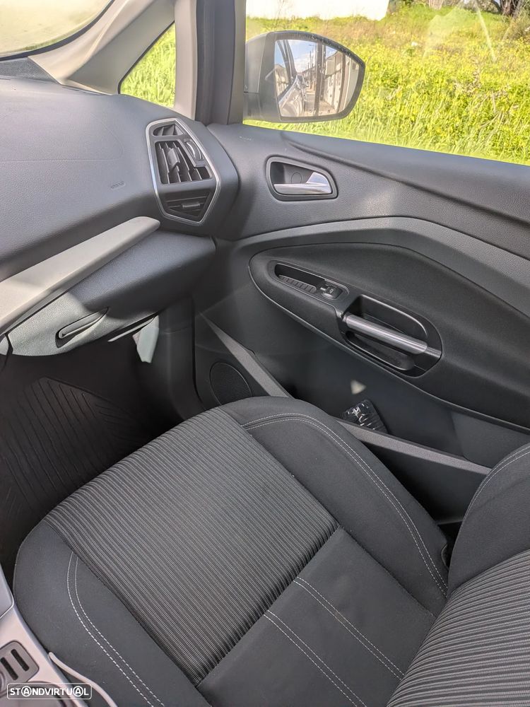 Ford C-Max - 9