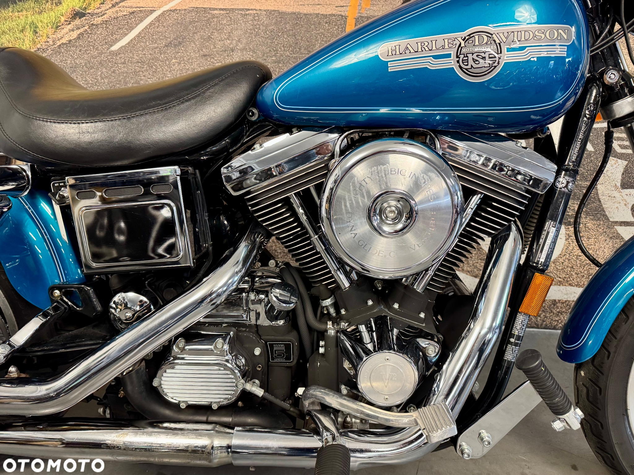 Harley-Davidson Dyna Glide - 8