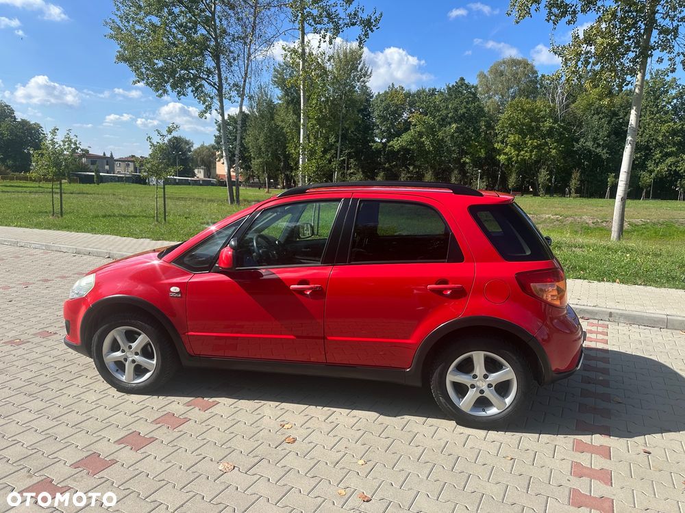 Suzuki SX4 1.9 DDiS DPF 4x2 Comfort - 9