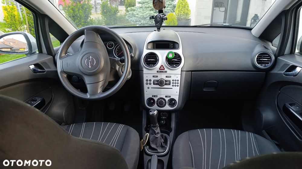 Opel Corsa - 7