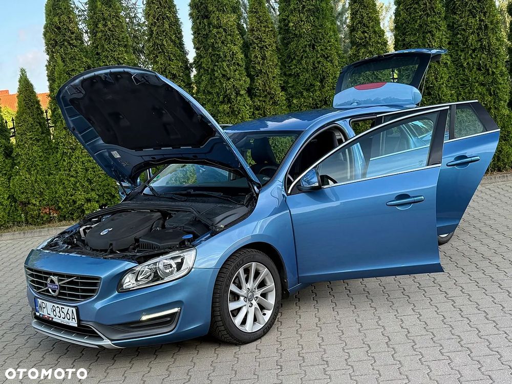 Volvo V60 D4 Ocean Race - 35