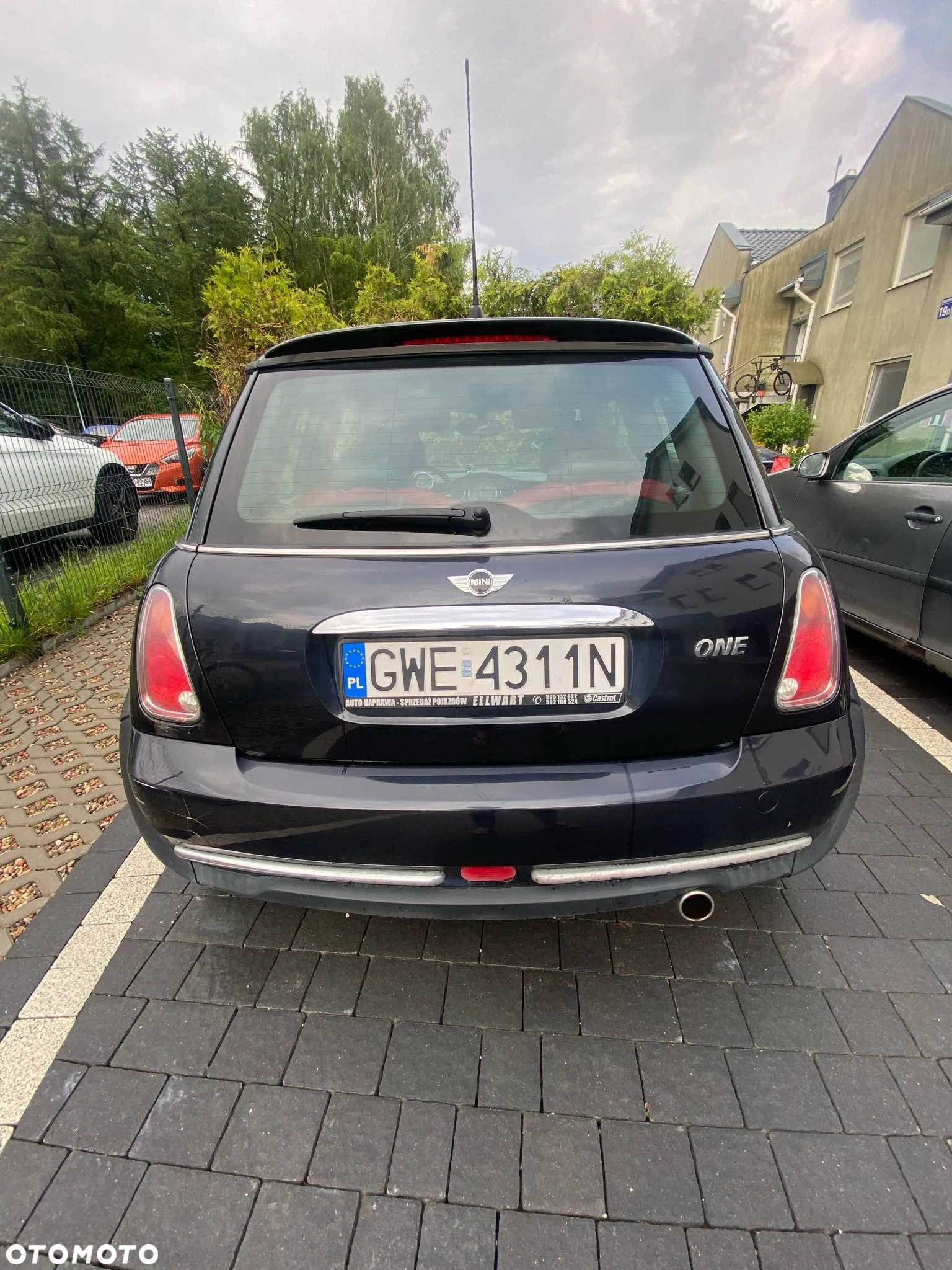 MINI ONE Standard - 3