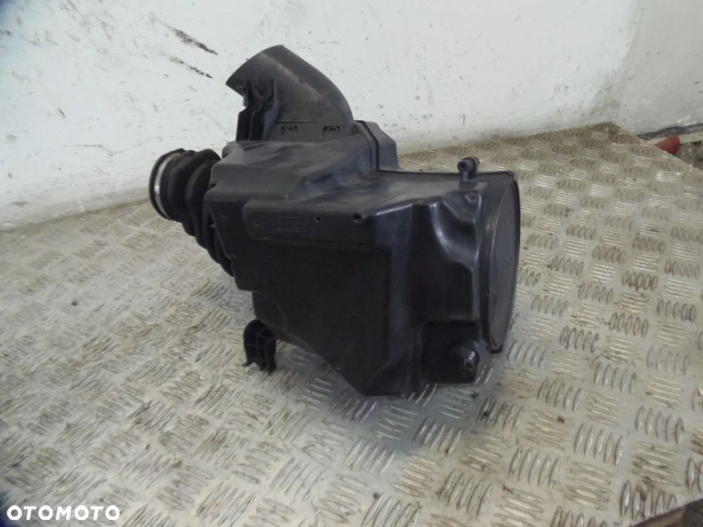 FORD FOCUS MK3 10-18R 1.6 TDCI OBUDOWA FILTRA POWIETRZA - 2