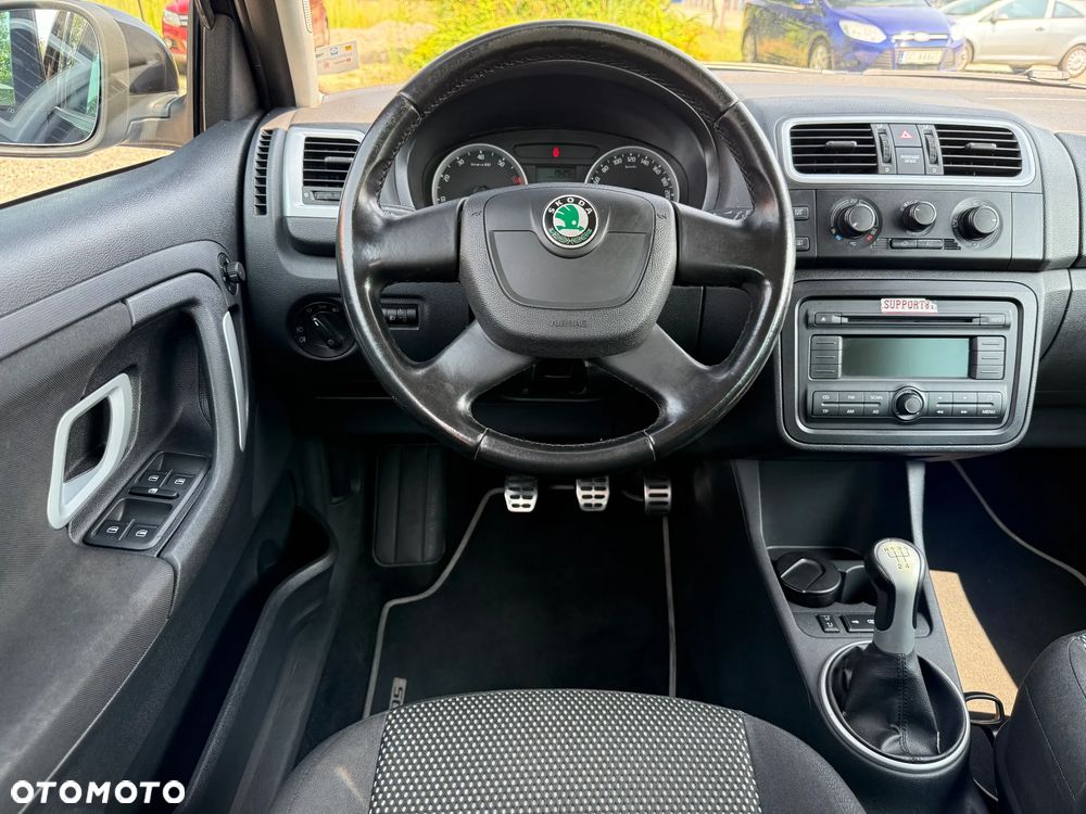 Skoda Fabia 1.4 16V Scout - 11