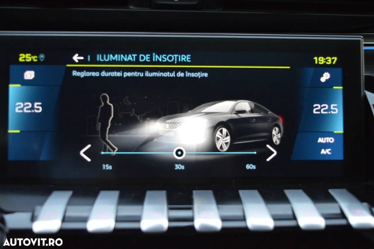 Peugeot 508 Plug-In Hybrid 360 e-EAT8 SPORT ENGINEERED - 37