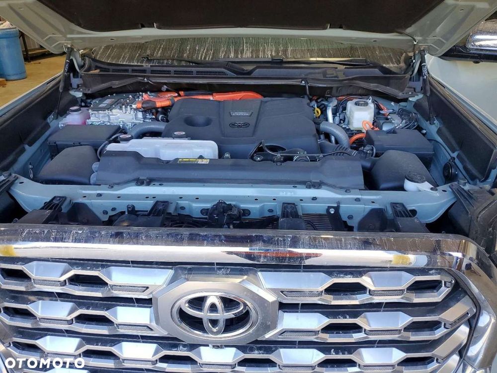 Toyota Tundra - 7