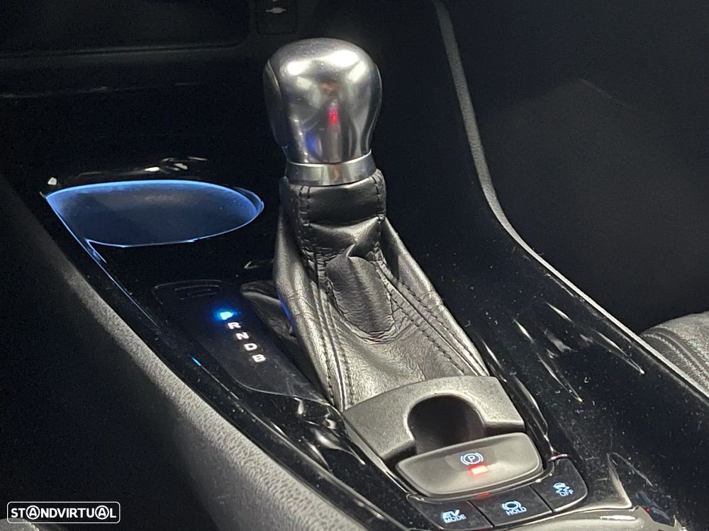 Toyota C-HR 1.8 HSD Exclusive+P.Luxury - 23