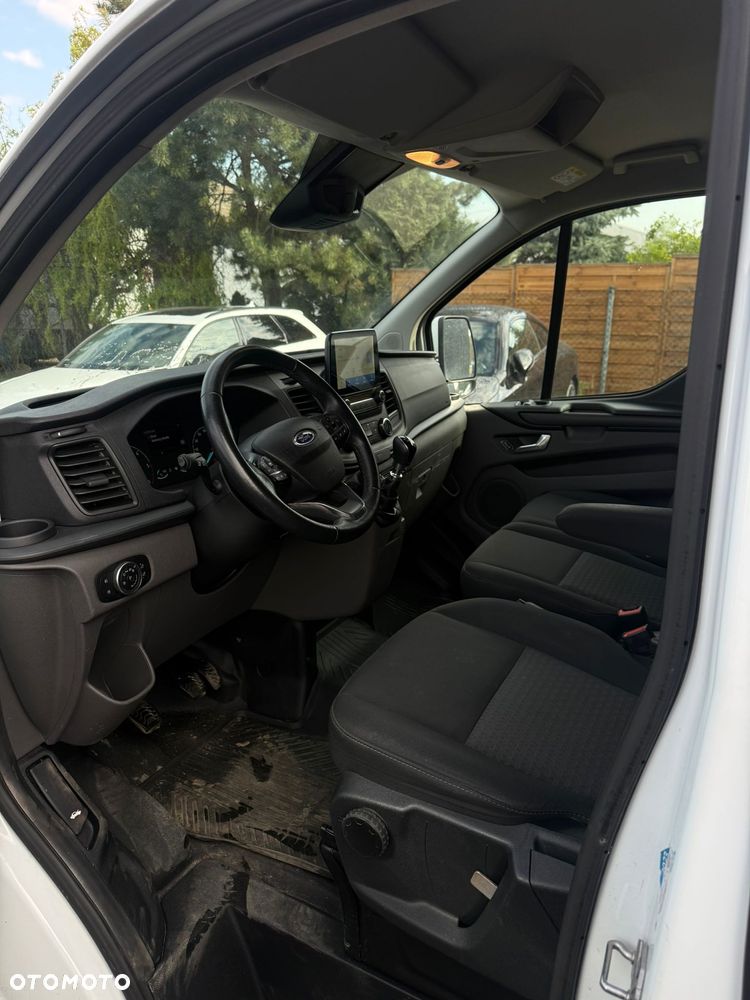 Ford TRANSIT CUSTOM - 5