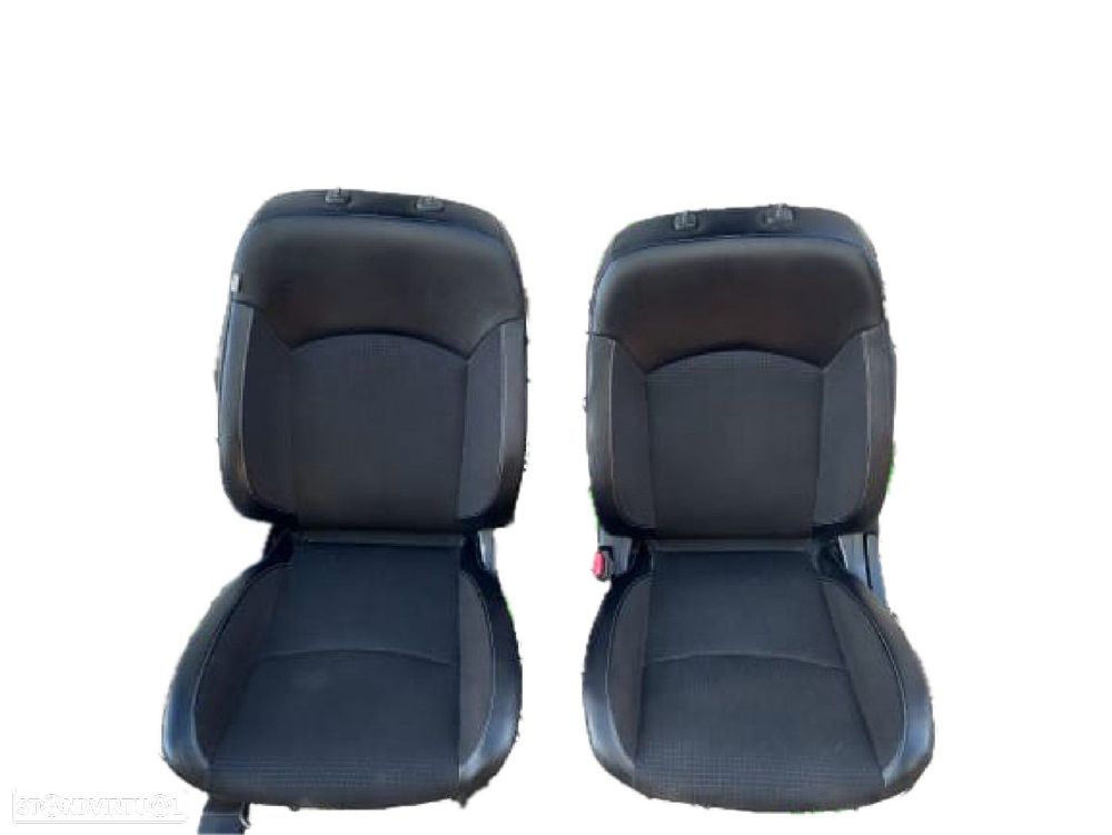 Conjunto Bancos Citroën C4 Aircross - 3